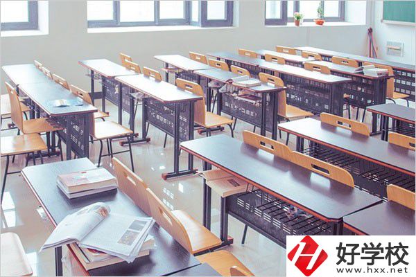 常德石門縣有什么中專學(xué)校？是公辦還是民辦的？