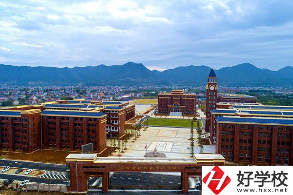 湖南春招可以報讀的中職有哪些？招哪些學(xué)生?