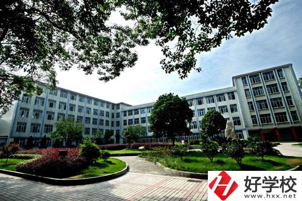 中南工業(yè)學(xué)校有什么辦學(xué)優(yōu)勢？值得報考嗎？