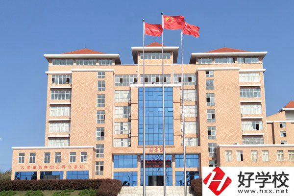 冷水灘有哪些技工學(xué)校？辦學(xué)條件怎么樣？