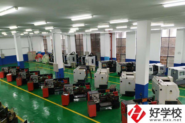 湖南懷化商業(yè)學(xué)校怎么樣？招生計(jì)劃有哪些？