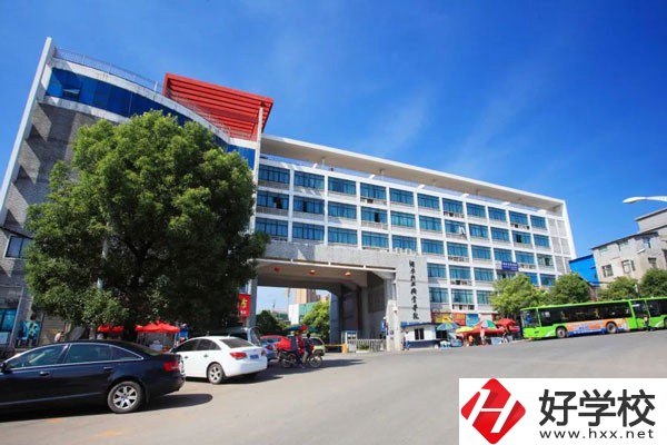 長(zhǎng)沙辦學(xué)規(guī)模最大的職校是哪一所？有什么招生專業(yè)？