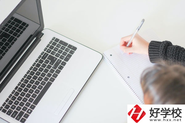 辰溪縣中等職業(yè)學(xué)校好不好？宿舍環(huán)境怎么樣？