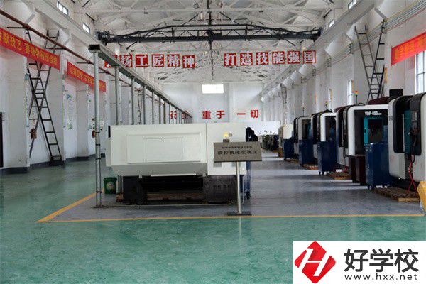 張家界有哪些公辦技校？公辦技校免學費嗎？
