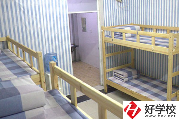 湖南長(zhǎng)沙藝術(shù)學(xué)校助學(xué)政策有哪些？