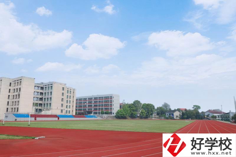 益陽高級(jí)技工學(xué)校怎么樣？師資力量怎么樣？