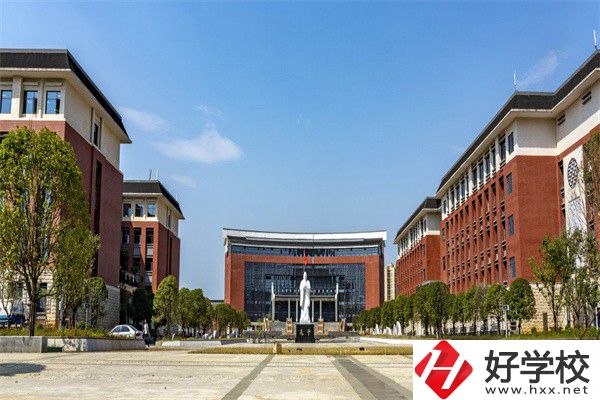 永州有中職部的大專有哪幾所？收費(fèi)標(biāo)準(zhǔn)是多少？