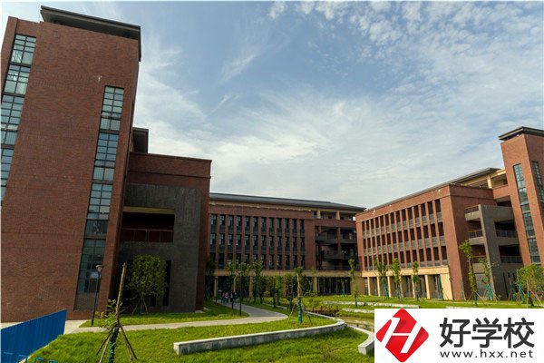 常德財經(jīng)中等專業(yè)學校有哪些專業(yè)？