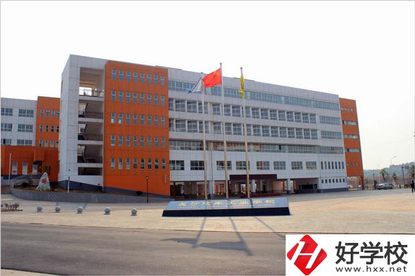 長沙汽車工業(yè)學(xué)校的熱門專業(yè)有哪些？