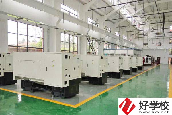 株洲南方航空高級(jí)技工學(xué)校有哪些招生專業(yè)？前景如何？