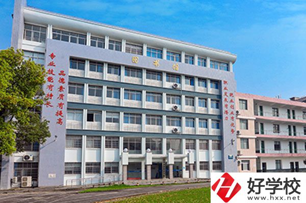 株洲人工智能職業(yè)技術(shù)學(xué)校設(shè)備怎樣？有什么辦學(xué)特色？