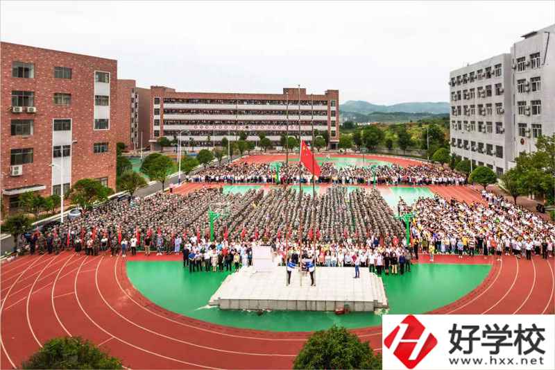 武岡市職業(yè)中專學(xué)校航空服務(wù)專業(yè)怎么樣？值得報(bào)考嗎？