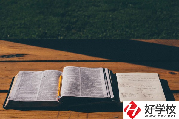 湖南省芷江師范學(xué)校有哪些專業(yè)？值得讀嗎？