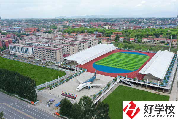 衡陽市中南科技財(cái)經(jīng)管理學(xué)校的護(hù)理專業(yè)怎么樣？