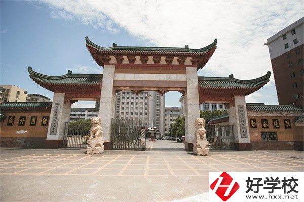 衡陽市信息網絡工程學校有哪些專業(yè)？就業(yè)率高不高？