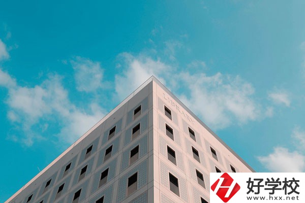 汨羅市楚怡職業(yè)中專學(xué)校有什么專業(yè)？哪些專業(yè)比較好？