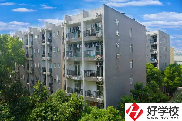 長沙高新技術工程學校環(huán)境怎么樣?值得選擇嗎？