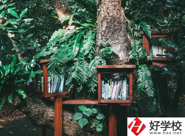 湖南華航鐵路科技技工學(xué)校師資情況如何？有哪些專業(yè)？