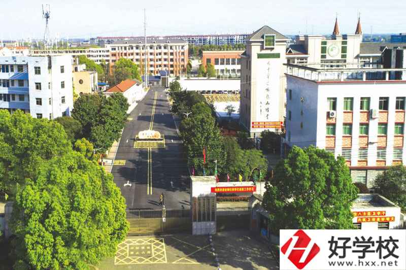 益陽市衛(wèi)生職業(yè)技術(shù)學(xué)校好不好？值不值報名？