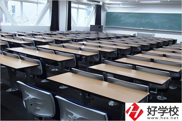 懷化有哪些公辦中專？可以學(xué)什么特色專業(yè)？
