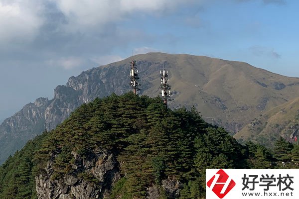 懷化工業(yè)中等學(xué)校專業(yè)怎么樣？畢業(yè)后前景如何？