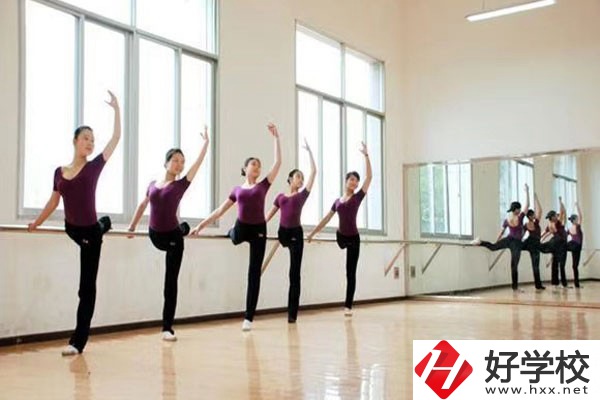 衡陽(yáng)市信息網(wǎng)絡(luò)工程學(xué)校是公辦的嗎？辦學(xué)特色是什么？