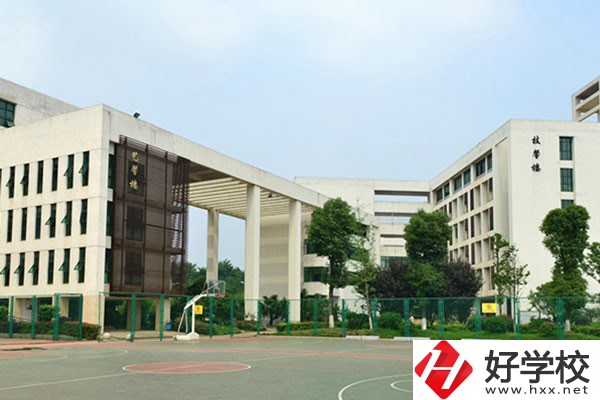 長(zhǎng)沙幼兒師范高等專(zhuān)科學(xué)校中職部怎么樣？有哪些專(zhuān)業(yè)？