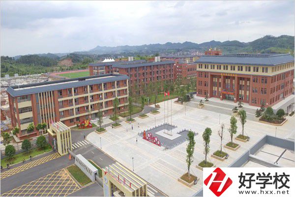 郴州什么職校有圖書館？學校有特色嗎？