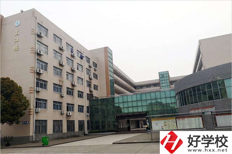 澧縣職業(yè)中專學(xué)校怎么樣？值得去讀嗎？