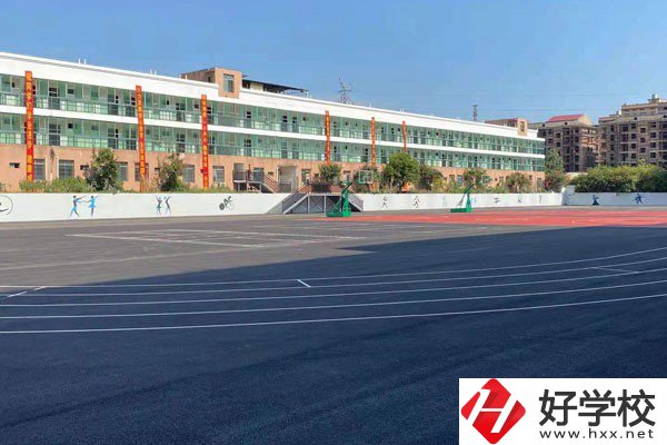 衡陽(yáng)藝術(shù)學(xué)校有哪幾所？如何收費(fèi)？