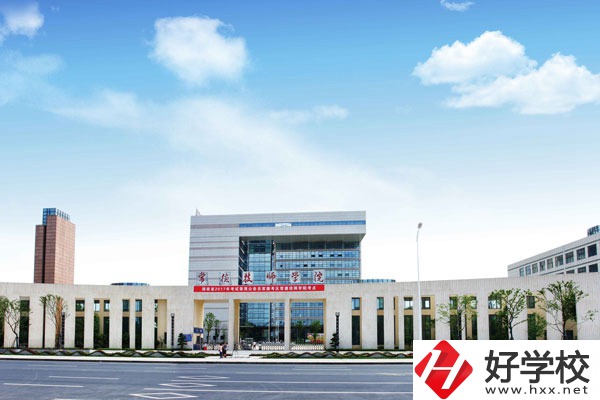 常德技師學(xué)院設(shè)施怎么樣？有沒有資助政策？