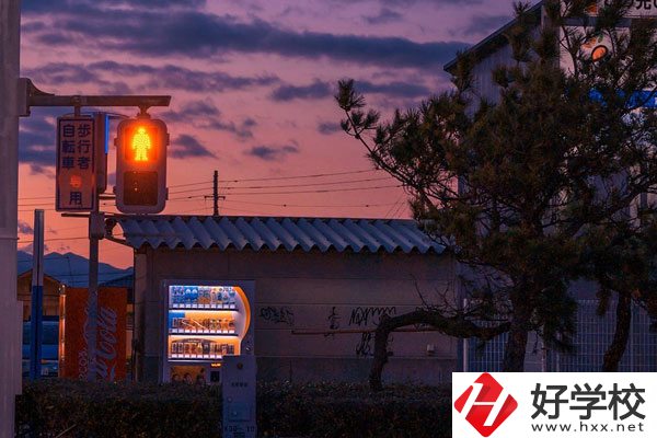 株洲市工業(yè)中等學(xué)校怎么樣？環(huán)境好嗎？