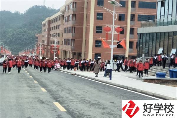 益陽有哪些公辦職高？學(xué)費(fèi)多少？