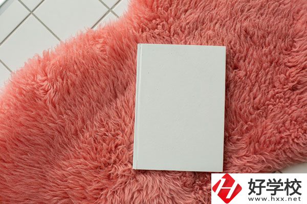 懷化啟航衛(wèi)生學(xué)校護(hù)理專業(yè)好不好？學(xué)費(fèi)貴嗎？