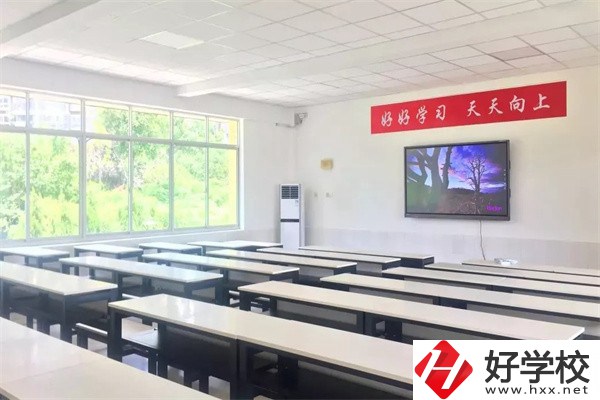 長(zhǎng)沙有什么衛(wèi)校？學(xué)校條件怎么樣？