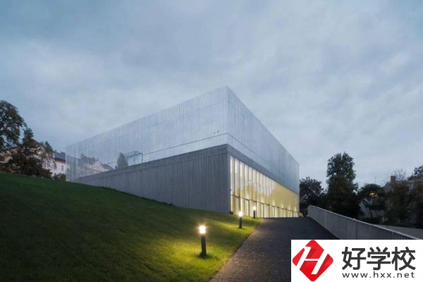 益陽哪些公辦中專比較好？它們有哪些特色專業(yè)？
