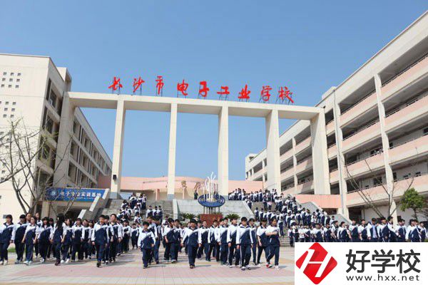 長(zhǎng)沙可以學(xué)電子商務(wù)專業(yè)的中職學(xué)校有哪些？