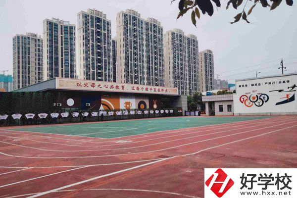想在長沙讀中職學(xué)校，推薦這三所學(xué)校