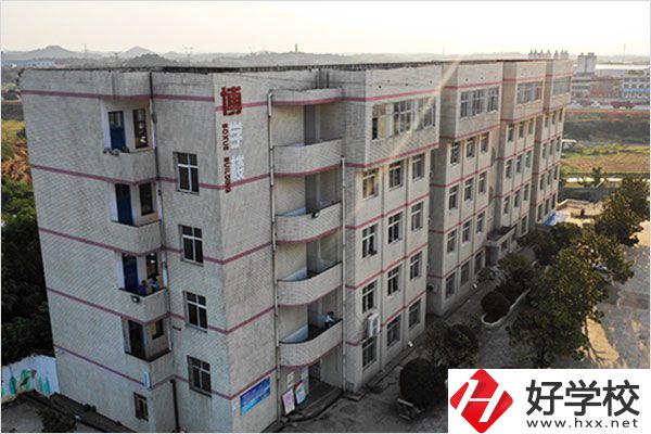 湘潭縣職業(yè)技術(shù)學校有什么特色專業(yè)？好就業(yè)嗎？