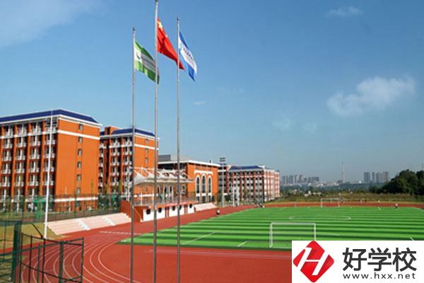 湖南醫(yī)藥職業(yè)中專有哪些招生專業(yè)，報(bào)考要求是什么？
