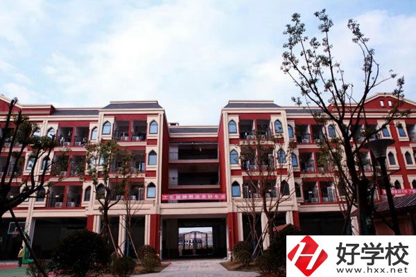 長沙湘麓醫(yī)藥中等職業(yè)技術(shù)學(xué)校中藥專業(yè)怎么樣？