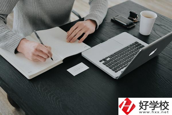 株洲人工智能職業(yè)技術(shù)學校師資如何？有什么辦學特色？