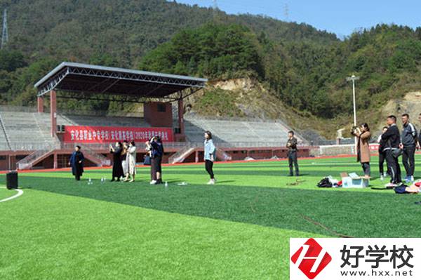 安化縣職業(yè)中專學校是公辦院校嗎？有哪些專業(yè)？