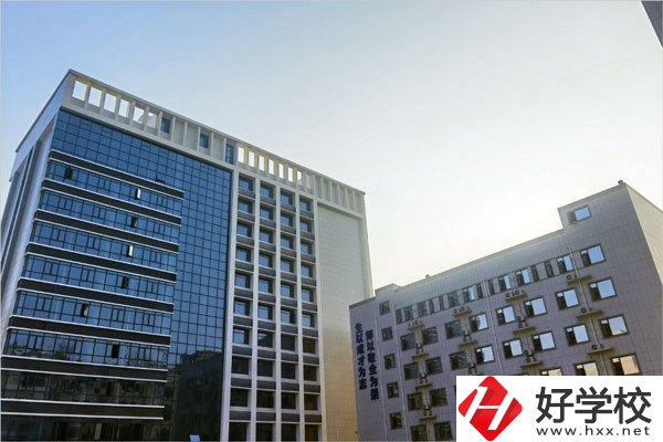 湖南智云技工學(xué)校怎么樣？有什么優(yōu)勢？