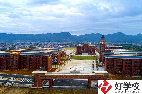 常德汽車中職有哪些推薦？有什么辦學(xué)優(yōu)勢(shì)？