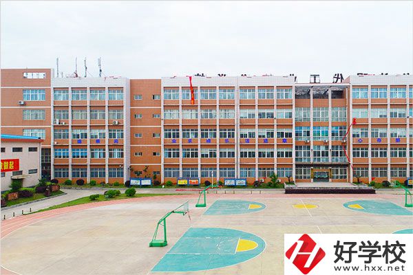 湖南護理學校有哪些專業(yè)？招生要求是什么？