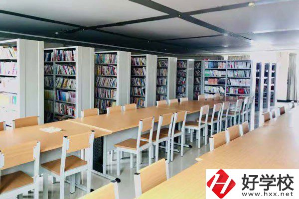 長沙市現(xiàn)代商貿(mào)中等職業(yè)學(xué)校是民辦嗎？師資力量如何？