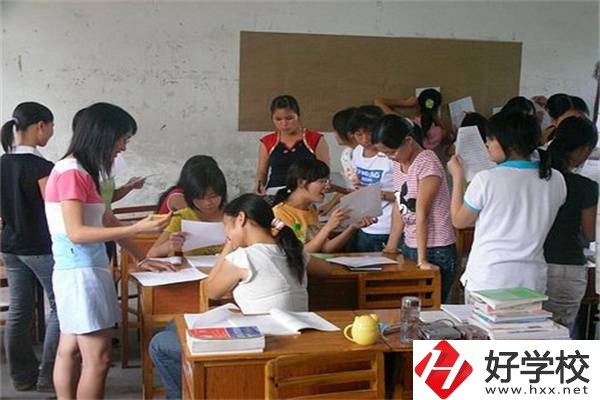 湖南初中畢業(yè)成績(jī)非常差選什么學(xué)校好？還有前途嗎？