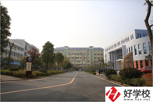 郴州資興市有值得推薦的職校嗎？