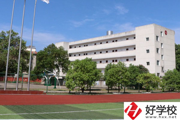 中鐵十二局有限公司技工學(xué)校怎么樣，有哪些專業(yè)？